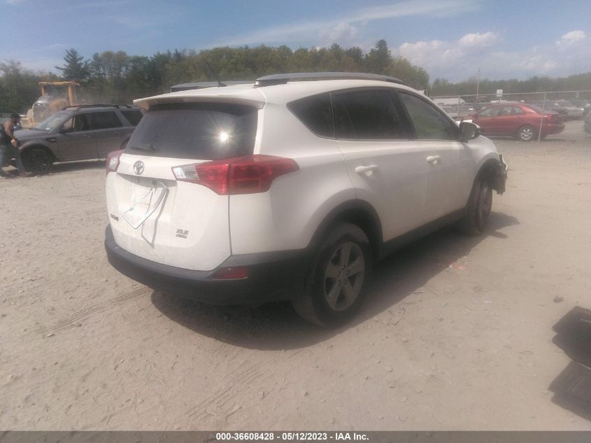 VIN JTMRFREV5D5027055 2013 TOYOTA RAV4 no.4