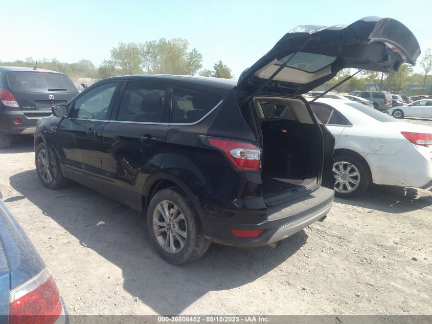 2017 FORD ESCAPE SE - 1FMCU0GD7HUA21437