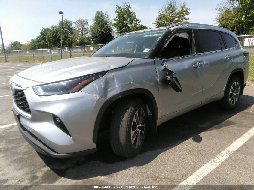 2021 TOYOTA HIGHLANDER HYBRID XLE - 5TDGBRCH8MS047536