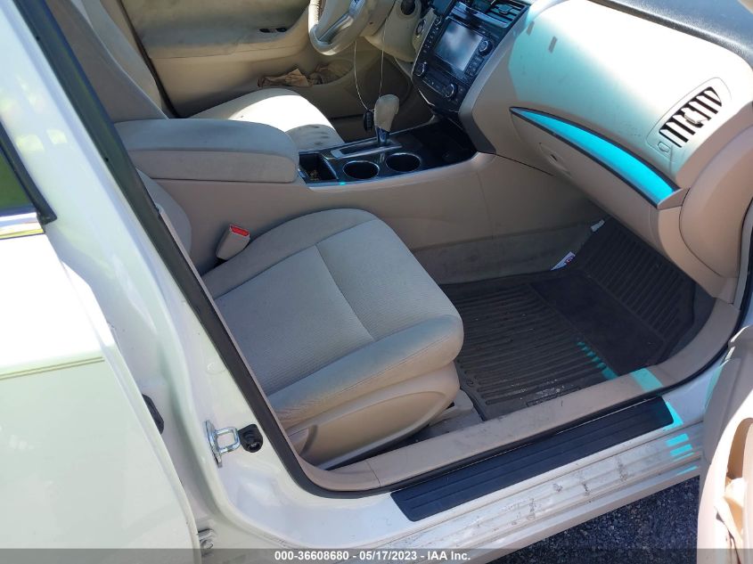 2013 NISSAN ALTIMA 2.5 SV - 1N4AL3APXDC230762