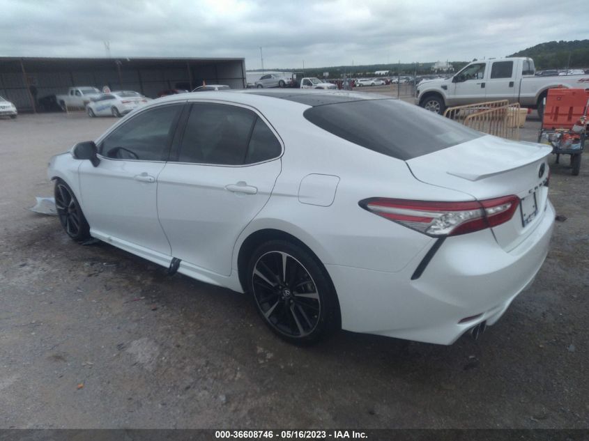 2018 TOYOTA CAMRY XSE - 4T1B61HK2JU159398