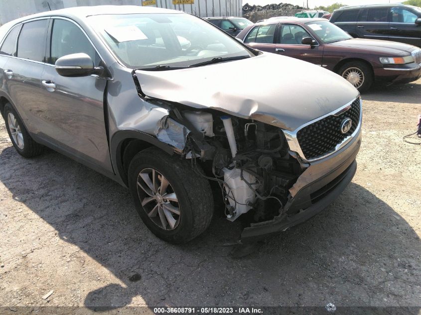 2017 KIA SORENTO L - 5XYPG4A38HG324300