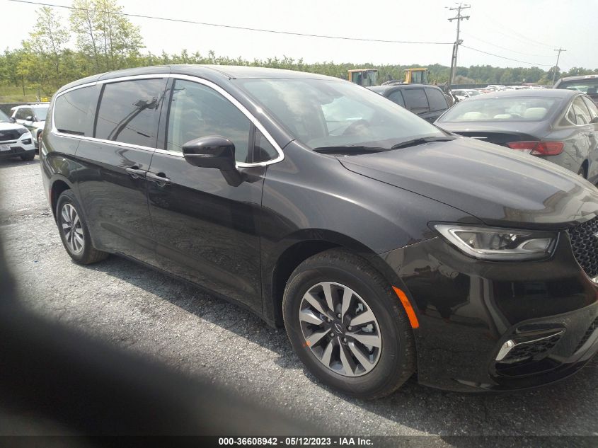 2023 CHRYSLER PACIFICA HYBRID TOURING L - 2C4RC1L72PR541841