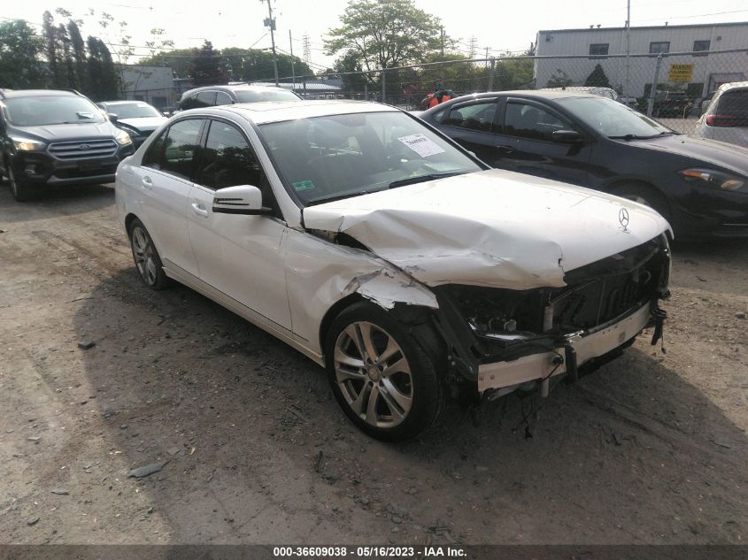 2013 MERCEDES-BENZ C-CLASS C 300 - WDDGF8AB2DR265389