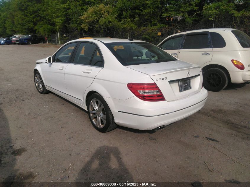 2013 MERCEDES-BENZ C-CLASS C 300 - WDDGF8AB2DR265389