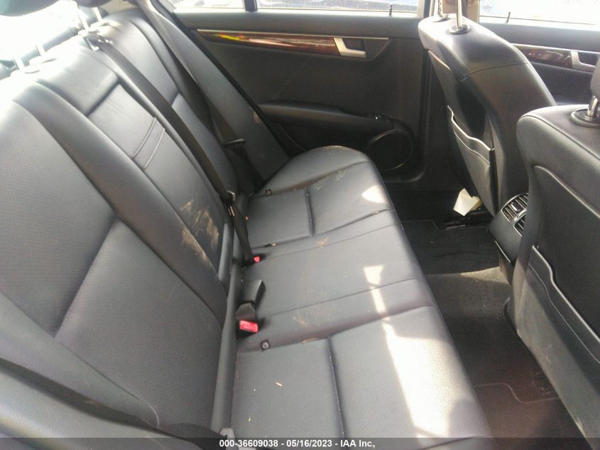 2013 MERCEDES-BENZ C-CLASS C 300 - WDDGF8AB2DR265389