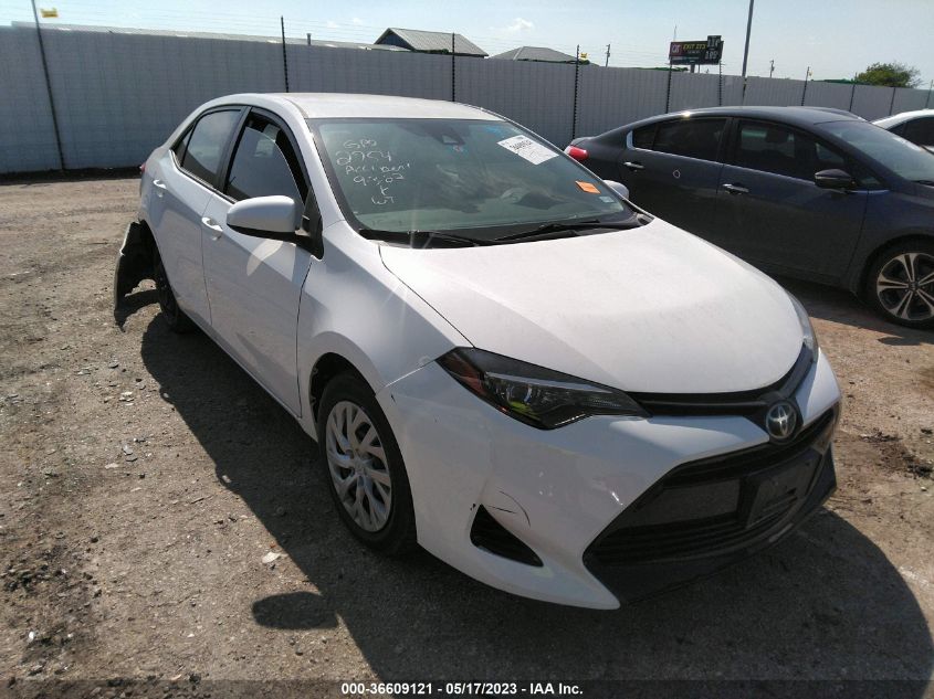 2017 TOYOTA COROLLA LE - 5YFBURHE7HP692938