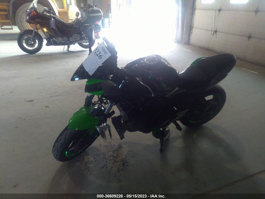 2018 KAWASAKI EX650 F - JKAEXEK15JDA12074