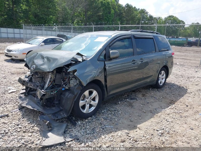 2013 TOYOTA SIENNA LE - 5TDKK3DC8DS329685