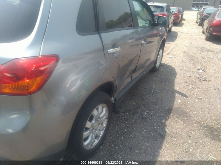 2015 MITSUBISHI OUTLANDER SPORT ES - 4A4AP3AU8FE014526