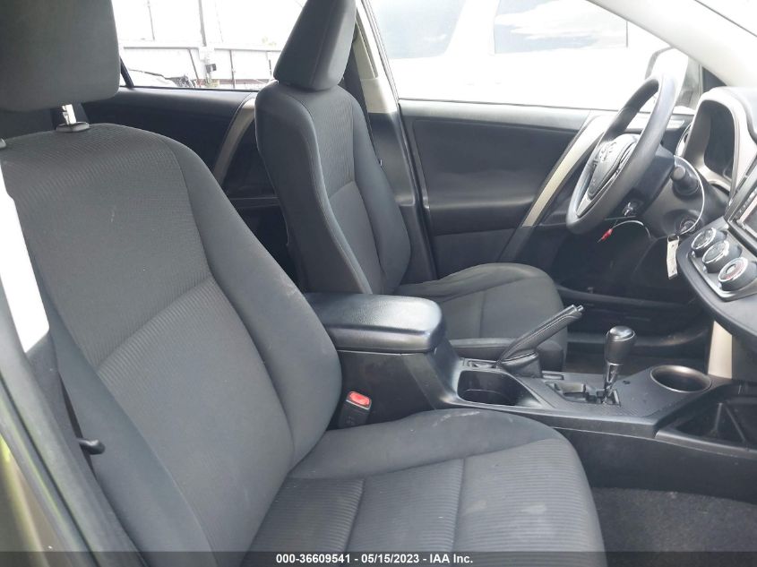 2014 TOYOTA RAV4 LE - JTMZFREV6ED033986