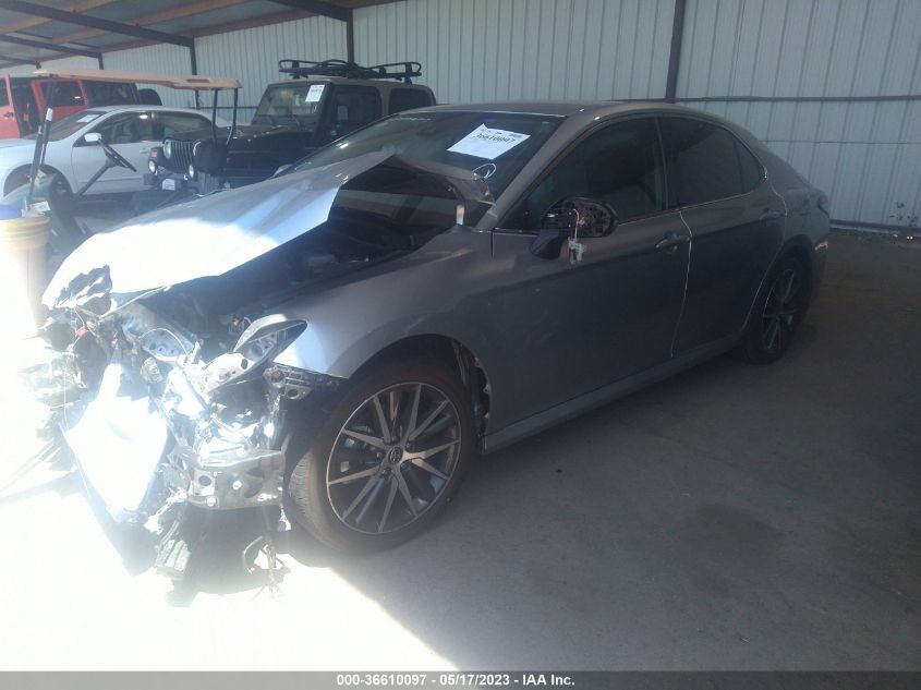 2022 TOYOTA CAMRY HYBRID XLE - 4T1F31AK4NU590125