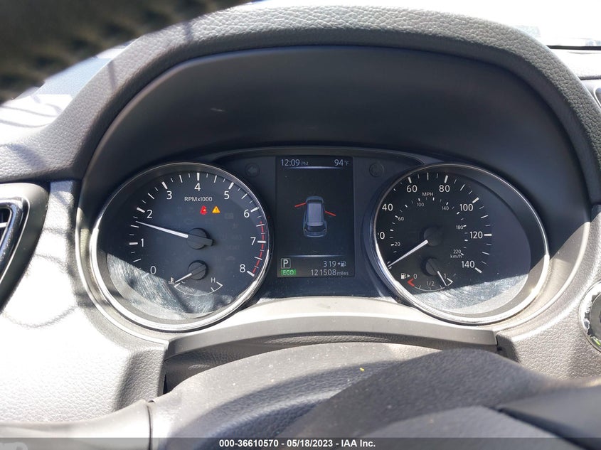 VIN KNMAT2MTXHP533472 2017 NISSAN ROGUE SV