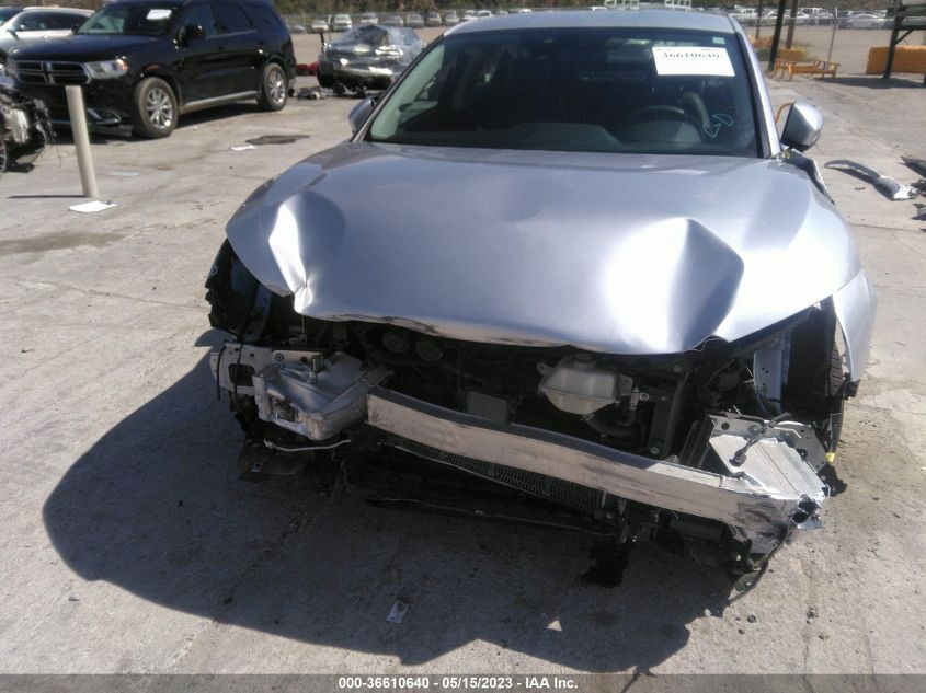 2018 HONDA CLARITY PLUG-IN HYBRID JHMZC5F16JC015189