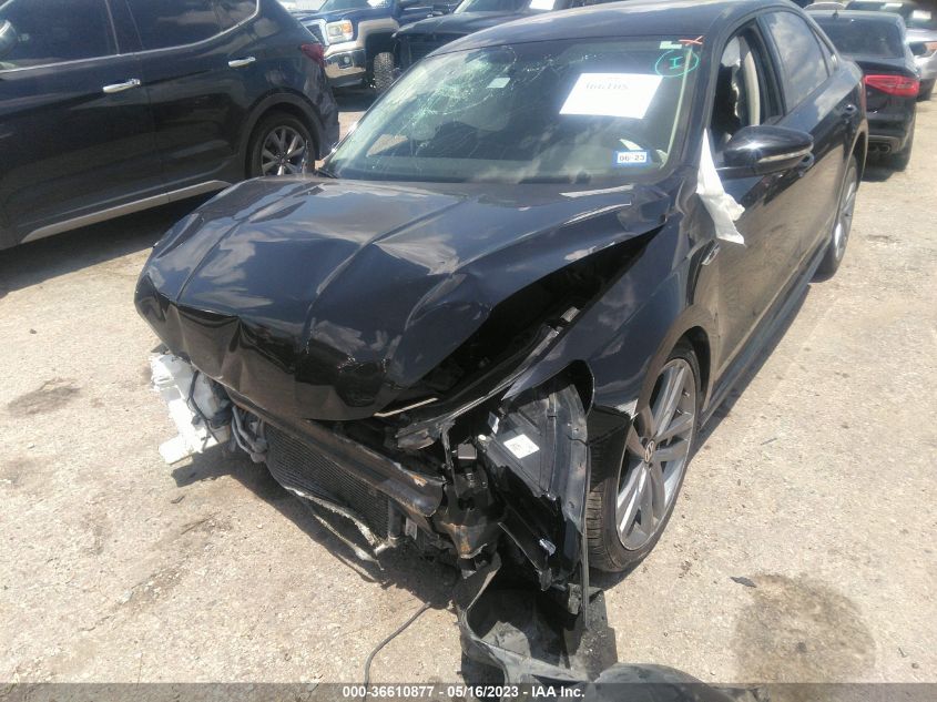 2018 VOLKSWAGEN PASSAT 2.0T S/R-LINE - 1VWAA7A30JC031958