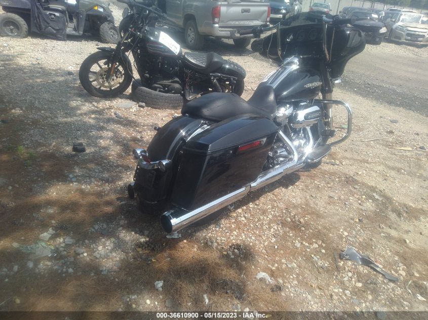 2017 HARLEY-DAVIDSON FLHXS STREET GLIDE SPECIAL - 1HD1KRC15HB670200