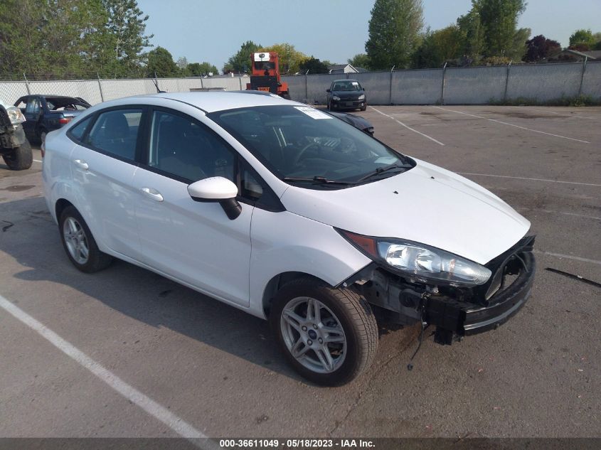 2018 FORD FIESTA SE - 3FADP4BJ9JM141180