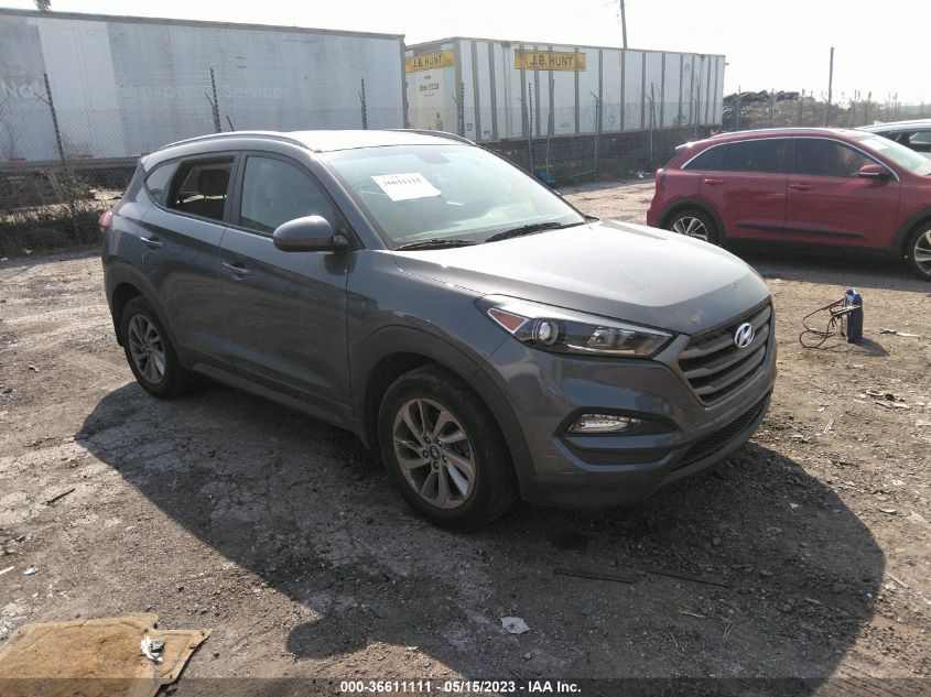 2016 HYUNDAI TUCSON SE - KM8J3CA42GU228787