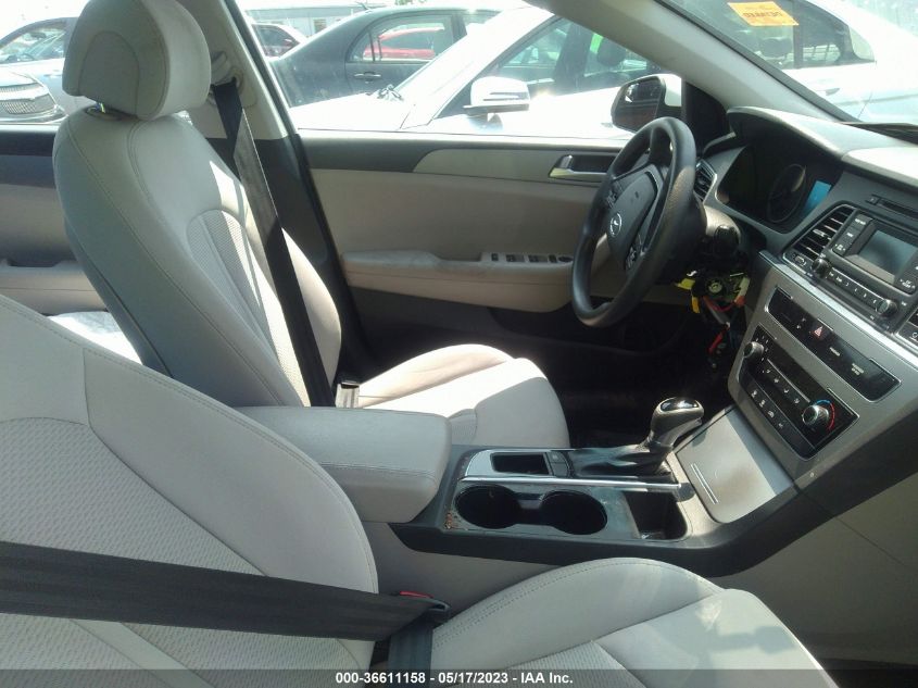 2015 HYUNDAI SONATA 2.4L SE - 5NPE24AF8FH108890