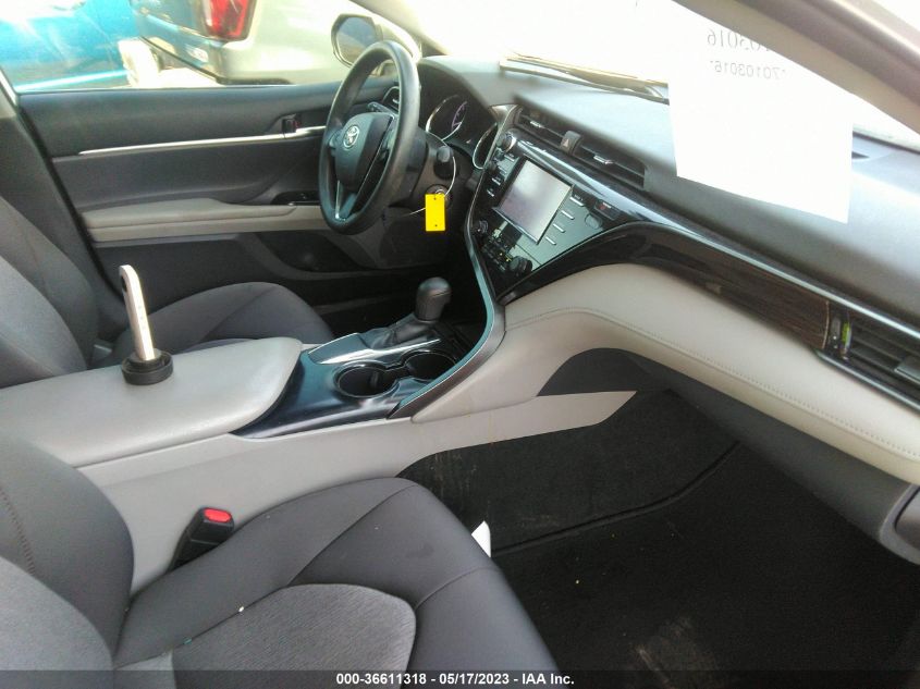 2019 TOYOTA CAMRY LE/SE/XLE/L - 4T1B11HKXKU683592