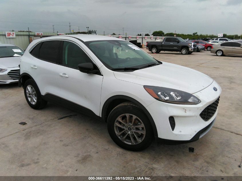 2022 FORD ESCAPE SE - 1FMCU9G64NUB09816