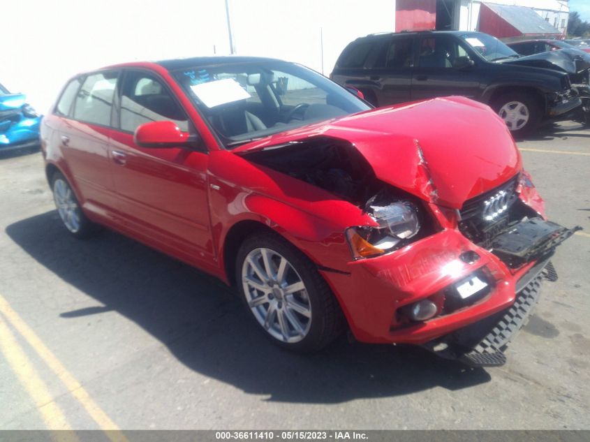 2013 AUDI A3 PREMIUM PLUS - WAUMFAFM1DA030055