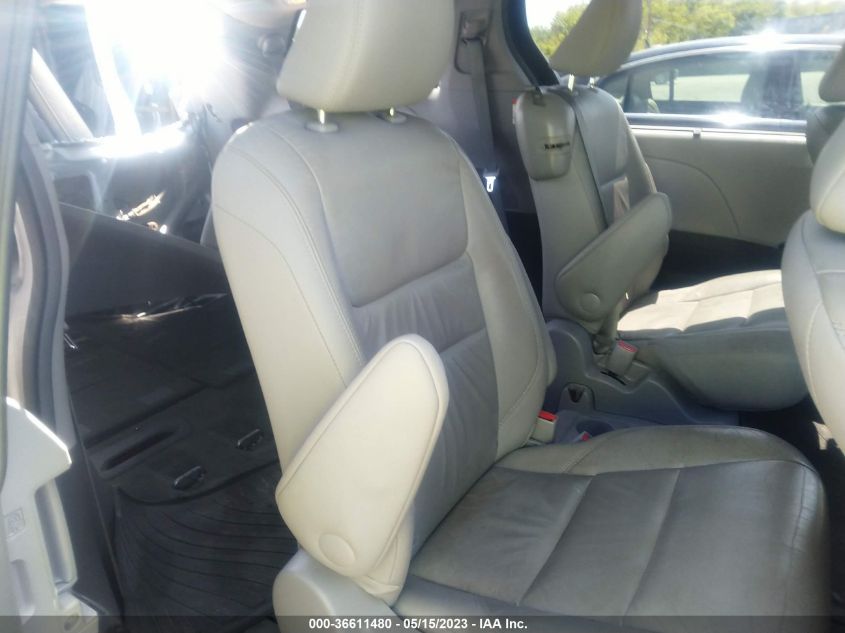 2017 TOYOTA SIENNA XLE AUTO ACCESS - 5TDYZ3DC0HS830419