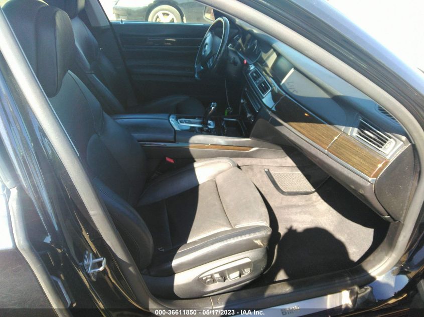 2013 BMW 7 SERIES 750I - WBAYA8C54DC996409