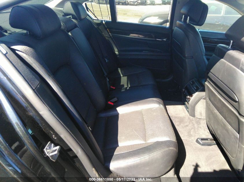 2013 BMW 7 SERIES 750I - WBAYA8C54DC996409