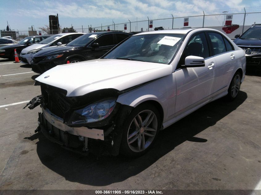 VIN WDDGF4HB9EA904902 2014 MERCEDES-BENZ C-CLASS no.2