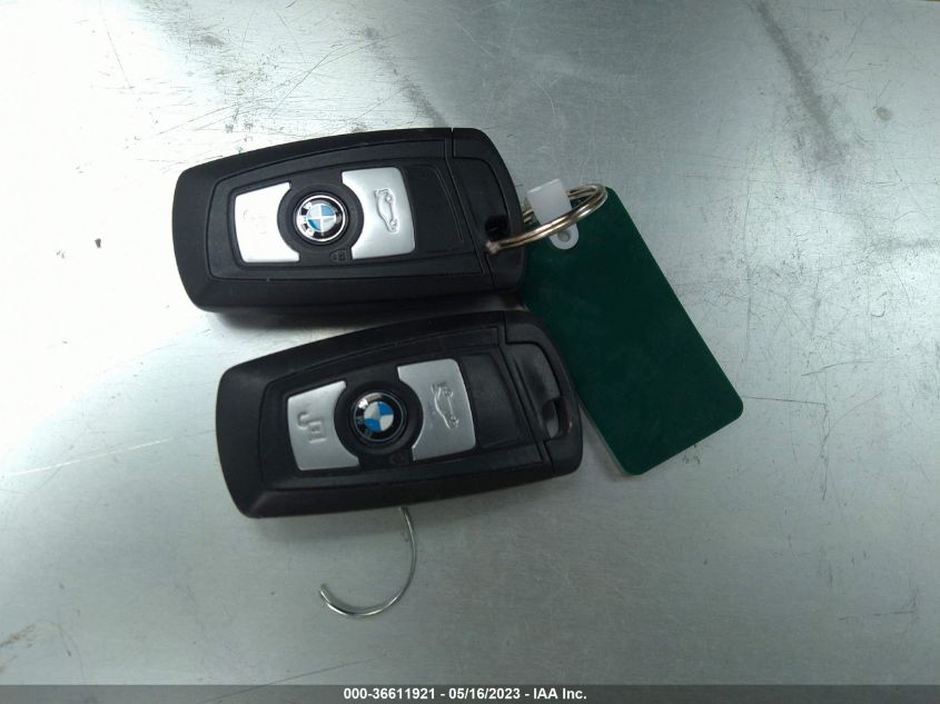 2013 BMW 3 SERIES 328I XDRIVE - WBA3B3C56DF535589