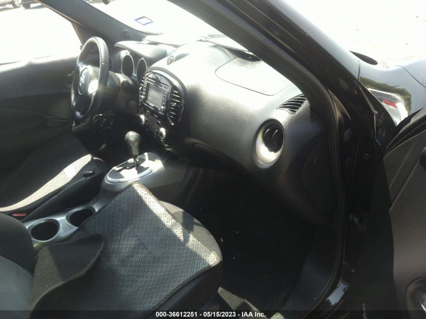 2015 NISSAN JUKE SV - JN8AF5MR7FT510270