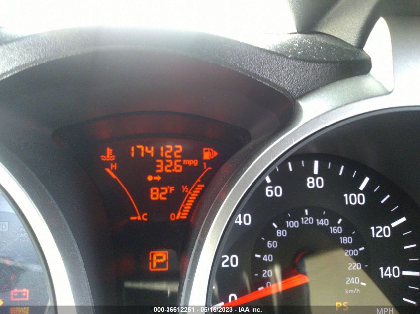 2015 NISSAN JUKE SV - JN8AF5MR7FT510270