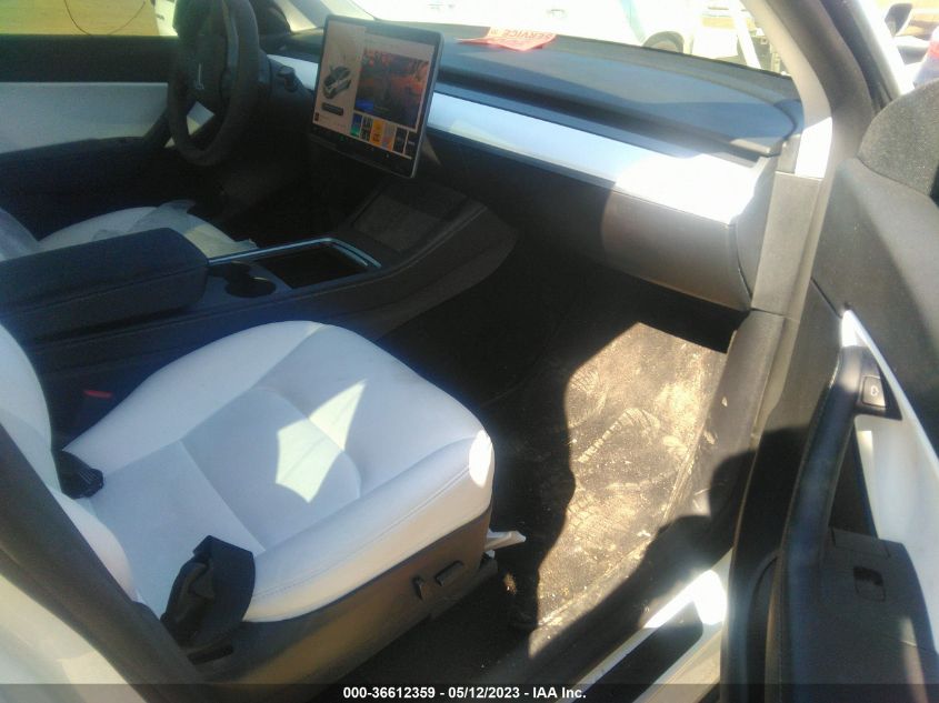 2021 TESLA MODEL Y LONG RANGE - 5YJYGAEE7MF212233