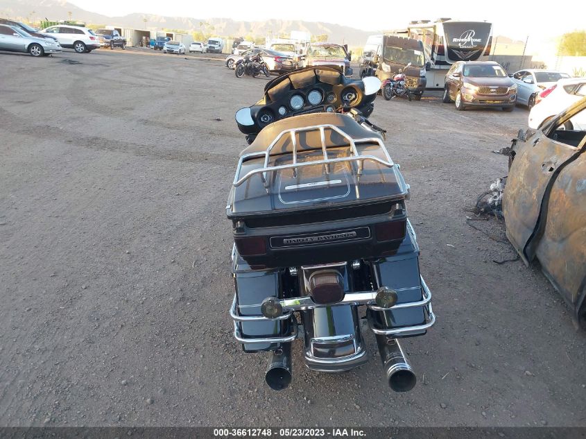 2010 HARLEY-DAVIDSON FLHTCU 1HD1FC414AB661655