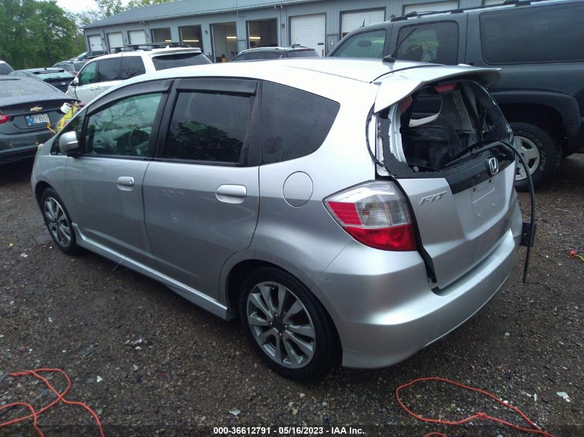 2013 HONDA FIT SPORT - JHMGE8H52DC040064