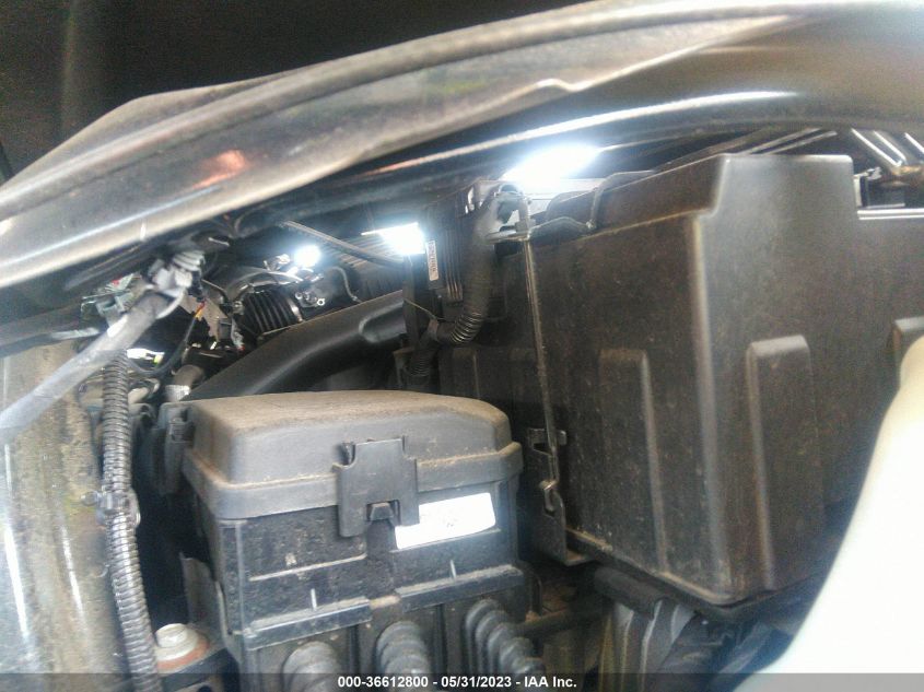 2020 CHEVROLET EQUINOX LT - 2GNAXUEV5L6210088