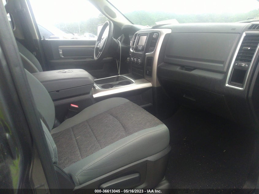 VIN 1C6RR6GG1HS682641 2017 RAM 1500 SLT