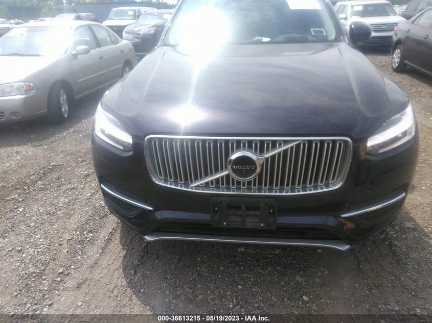VIN YV4A22PL7H1164827 2017 VOLVO XC90 INSCRIPTION