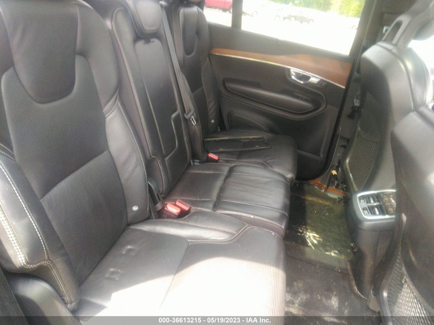 VIN YV4A22PL7H1164827 2017 VOLVO XC90 INSCRIPTION
