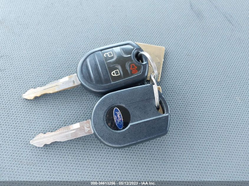 2015 FORD SUPER DUTY F-250 SRW XLT/LARIAT/XL - 1FT7X2B62FEA15232