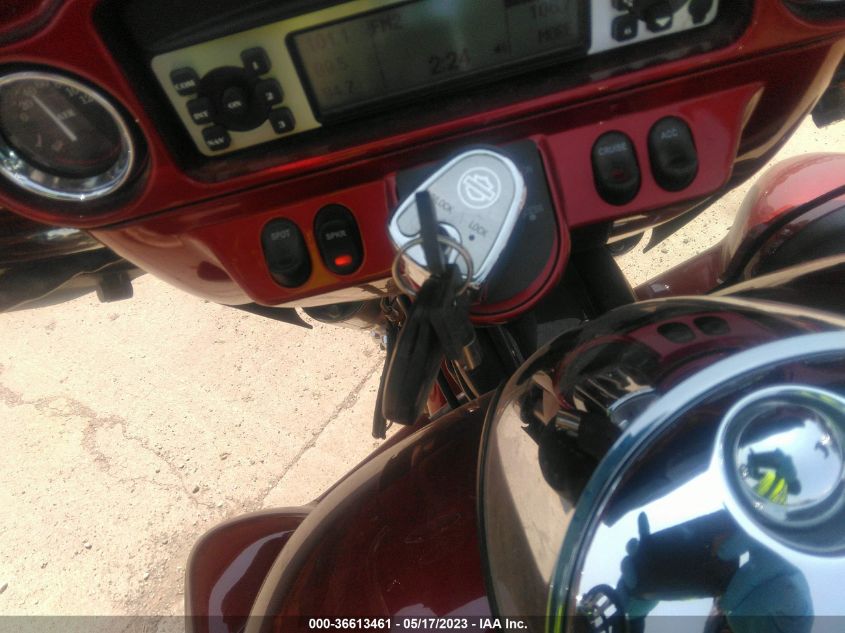 2009 HARLEY-DAVIDSON FLHTCU - 1HD1FC4199Y643791