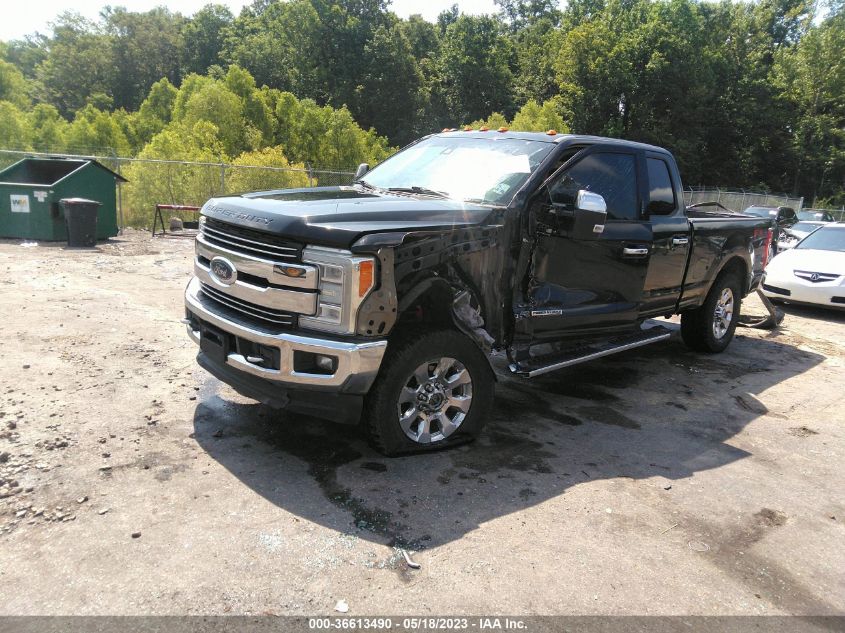 2017 FORD SUPER DUTY F-250 SRW LARIAT/PLATINUM - 1FT7W2BT4HEB16445
