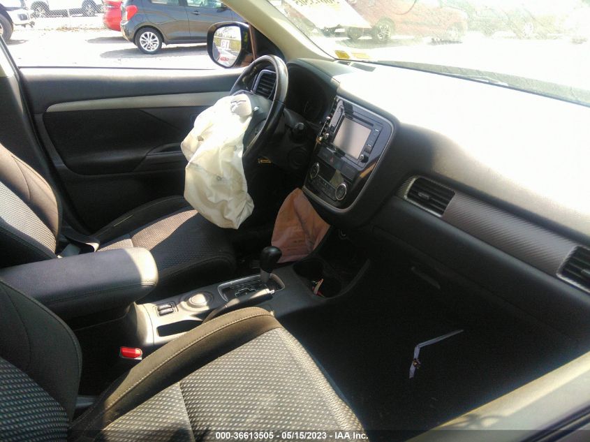 2016 MITSUBISHI OUTLANDER SE/SEL - JA4AD3A38GZ025506