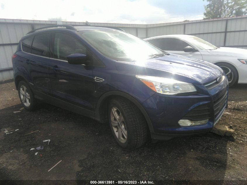 2016 FORD ESCAPE SE - 1FMCU9G90GUB61375