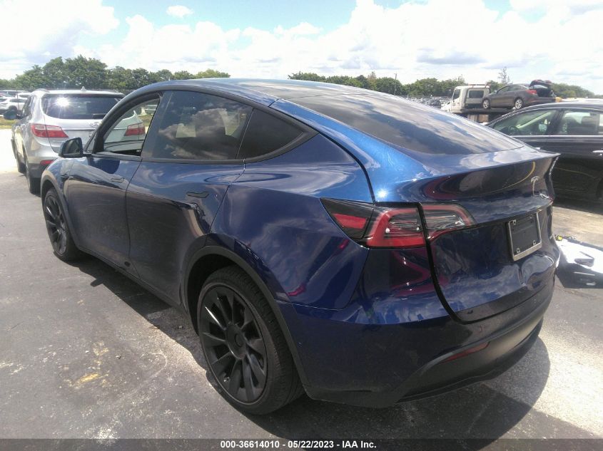 2022 TESLA MODEL Y LONG RANGE - 7SAYGAEE9NF425110