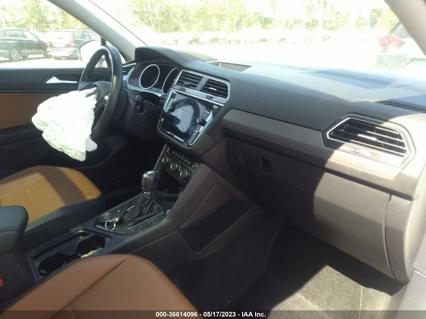 2019 VOLKSWAGEN TIGUAN SE/SEL/SEL R-LINE - 3VV2B7AX2KM083598