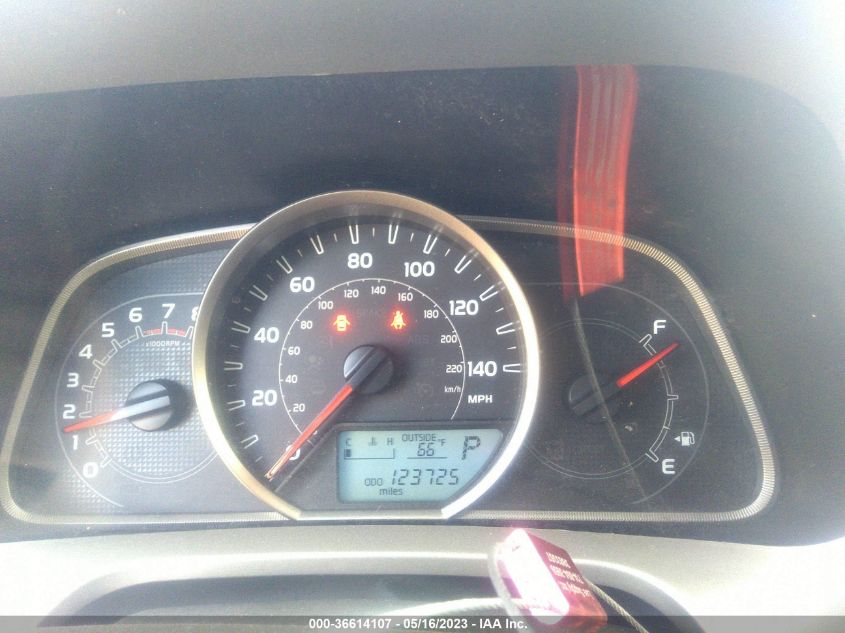 2015 TOYOTA RAV4 XLE - 2T3WFREV9FW176714