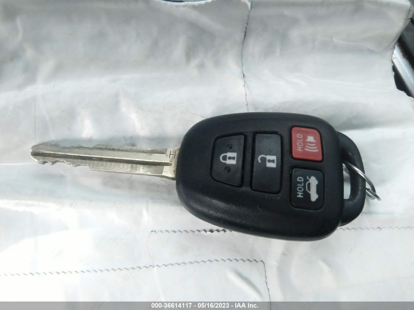 2015 TOYOTA CAMRY SE - 4T1BF1FKXFU067644