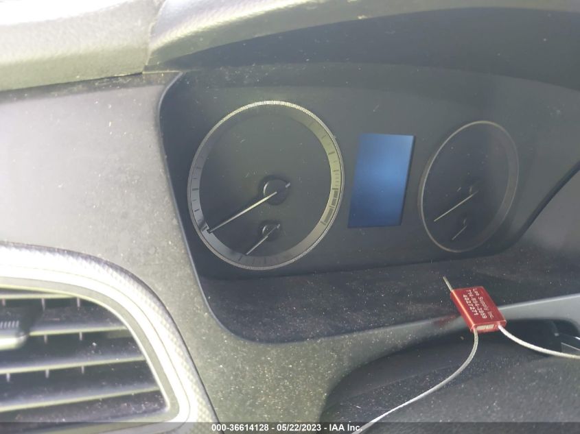 2015 HYUNDAI SONATA 2.4L SE - 5NPE24AF7FH147017